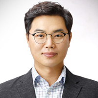 hyunjong kim