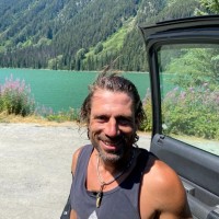 Manuel Alvaro