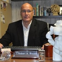 Dr. Robert Blozen