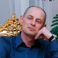 Андрей Василец
