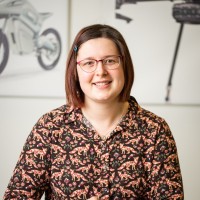 Katherine Stokes Miet