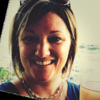 Leslie (Giri) O'Loughlin