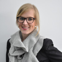 Jeanette Hau