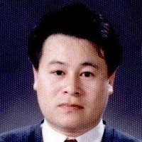Hong-Kyun Lee