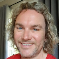 Knut Einar