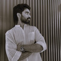 Dilil Suresh