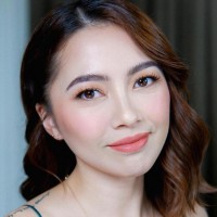 Kristal Charen S.