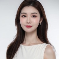 Sienna Hong