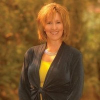 Traci Lansing