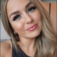 Chantal Desroches