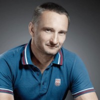 Dr. Herbert Bischoff