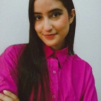 Lara Vaz