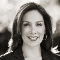 Stefanie Roumeliotes