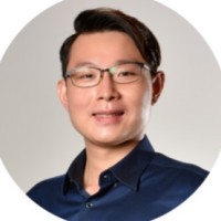 Dehong Yang