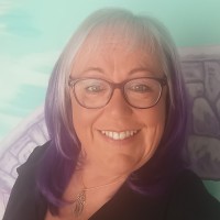 Paula Davies