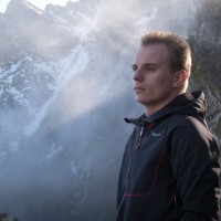 Denis Kucher