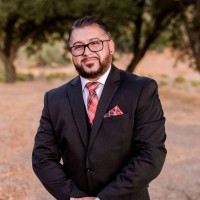 Raymond Hernandez