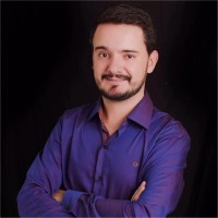 Douglas Lara