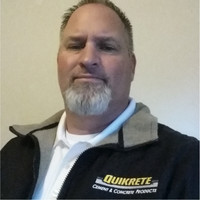 Robert J Hernandez