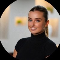 Amy Carless