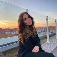 Laura Cecilie Dechlis