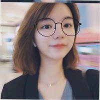 Evelyn Zhu