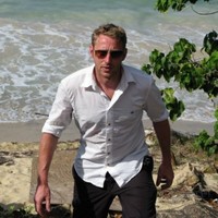 Simon Frost