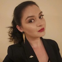Alexandra Holiartoc