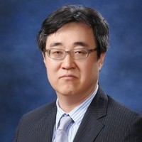 박진용