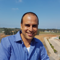 Nadav Shai