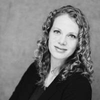 Dr. Nora Steffens