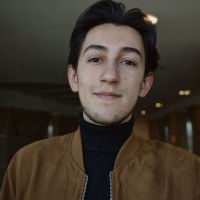 Luis Bello