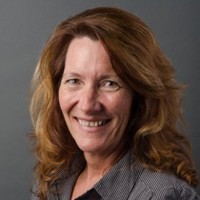 Leslie Arnold
