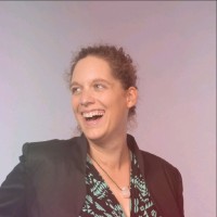 Katrin Arnold