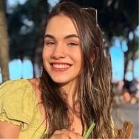 Vitória Gomes