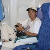 劳志威