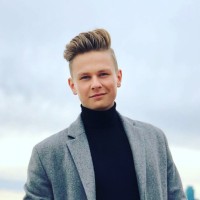 Erik André