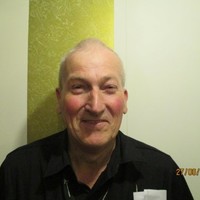 Robert Devine