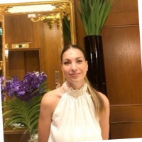 Chloé D.