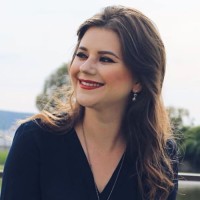 Maria Almendra Silveyra