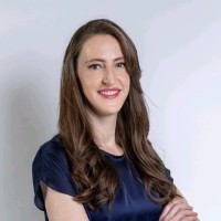 Gabriele Valerie Schües