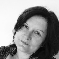 Suzanne Alexander