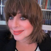Gretchen Becker