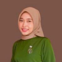 Nur Izzatur Rohmaniah Safitri