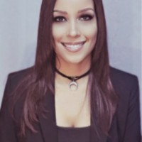 Janina Yates