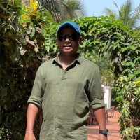Sujit Deshpande