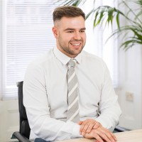 Luke Dickinson