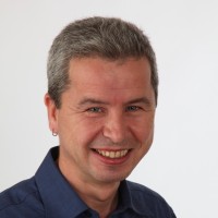 Simon G.