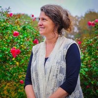 Stephanie Jones Smith
