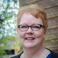 Lisa Barnes